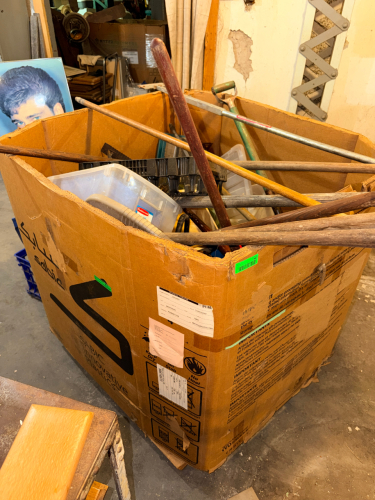 (1) PALLET OF ASSORTED HARDWARE AND FASTENERS .