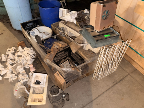 (1) PALLET OF ASSORTED HARDWARE AND FASTENERS .
