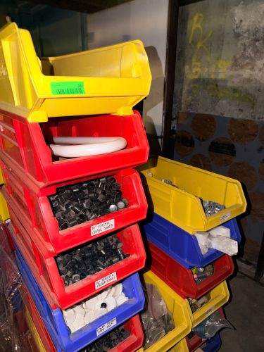 (1) PALLET OF ASSORTED HARDWARE AND FASTENERS .
