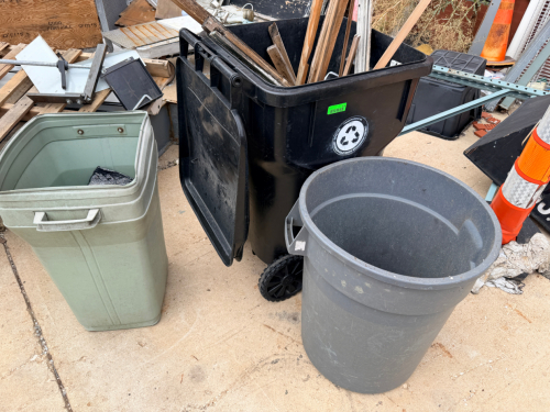 (3) ASSORTED PLASTIC TRASH CANS.
