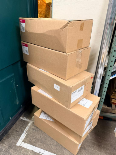 (5) CASES OF AXYGEN 2.0 ML DEEP WELL PLATES WITH 96 ROUND WELLS. CLEAR, STERILE POLYPROPYLENE PLATES, PACKAGED 5 PLATES PER UNIT AND 10 UNITS PER CASE.