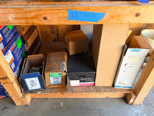 (4) ASSORTED USED AUTOMOTIVE PARTS. -REPLACEMENT PARTS INCLUDING BOXED AIR CONDITIONING COMPRESSORS AND ADDITIONAL ASSORTED BOXED AUTOMOTIVE COMPONENTS.