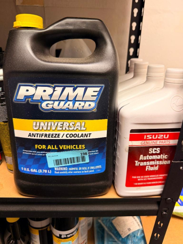 (1) ASSORTMENT OF PRIME GUARD UNIVERSAL ANTIFREEZE / COOLANT AND ISUZU SCS AUTOMATIC TRANSMISSION FLUID.