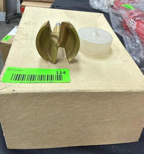 ASSORTED LOT OF METAL CUTTER HEADS WITH PROTECTIVE CAPS