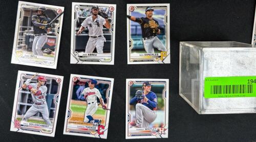 (6) BOWMAN BASEBALL TRADING CARDS WITH STORAGE CASE