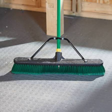 (4) PUSH BROOM MOPS