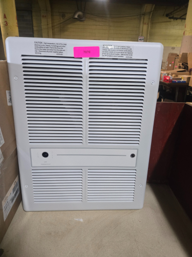 (1) RECESSED WALL HEATER