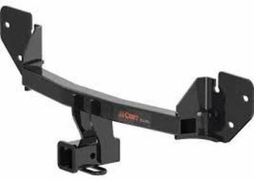 (1) TRAILER HITCH RECEIVER