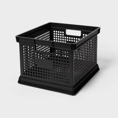 (1) COLLAPSIBLE STORAGE BIN