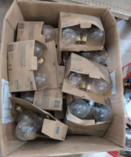 SYLVANIA VINTAGE INCANDESCENT LIGHT BULBS