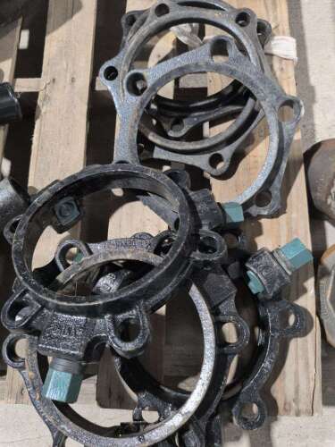(3) STAR PIPE PRODUCTS PIPE RESTRAINT GLANDS