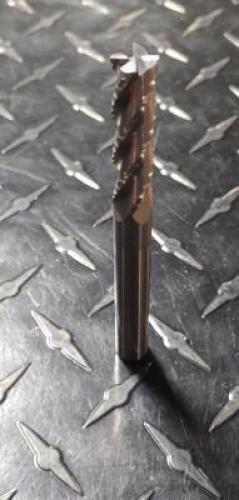 (2) SOLID CARBIDE 4 FLUTE ROUGHING/FINISHING END MILL