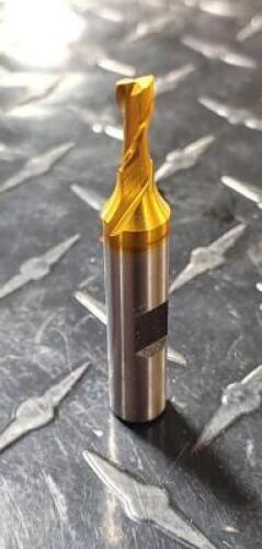 (1) HSS 2 FLUTE SQ, END MILL