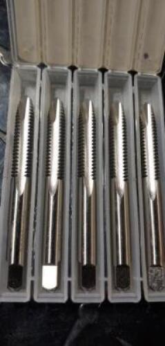(10) 2 FLUTE SPIRAL POINT PLUG TAPS