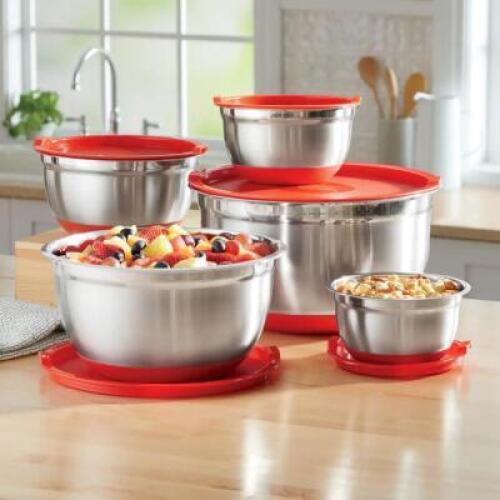 10-PIECE STEEL BOWL SET WITH SILICONE BASE - RED