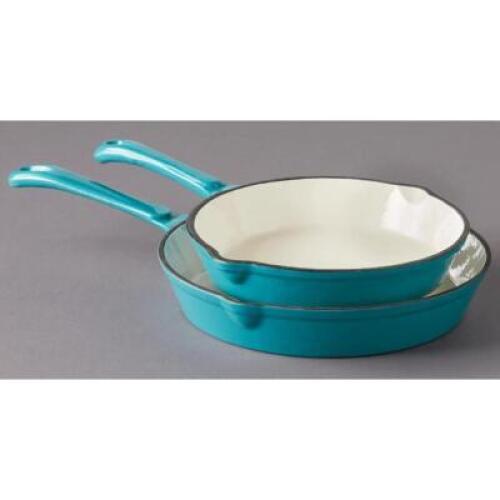2-PIECE ENAMELED CAST IRON SKILLET SET