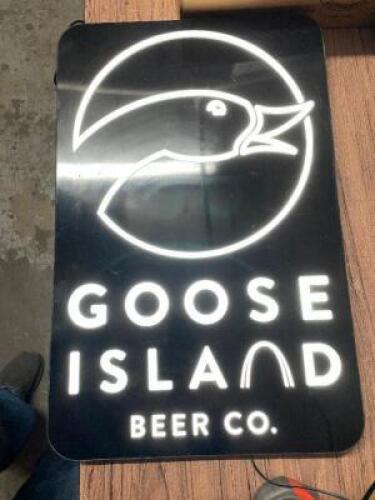 GOOSE ISLAND LIGHTED BAR SIGH