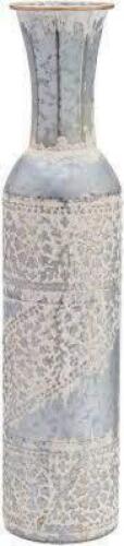 DESCRIPTION: (1) METAL VASE BRAND/MODEL: ELEMENTS INFORMATION: WHITE WASH RETAIL$: $20.59 EA SIZE: 20 IN QTY: 1