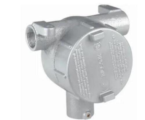 DESCRIPTION: (1) TYPE XFH FIXTURE FITTING FOR HAZARDOUS LOCATIONS BRAND/MODEL: KILLARK XFH-21 RETAIL$: $194.01 SIZE: 3/4" QTY: 1