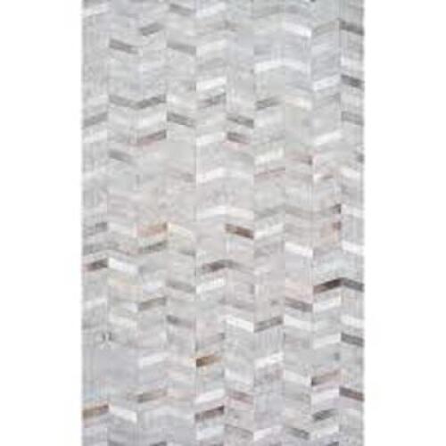DESCRIPTION: (1) AREA RUG BRAND/MODEL: NULOOM COWHIDE #TXAL01A INFORMATION: SILVER RETAIL$: $680.30 SIZE: 6' SQUARE QTY: 1