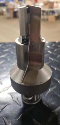 (1) INDEXABLE STEP DRILL