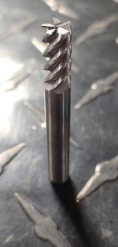(1) SOLID CARBIDE SQ. END MILL