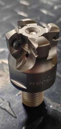 (1) HIGH FEED INDEXABLE MILLING CUTTER