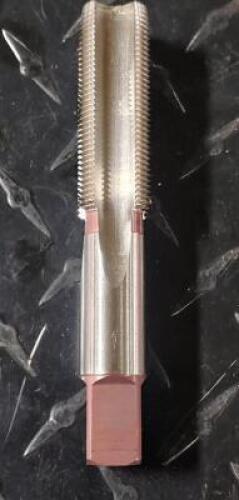 (1) STRAIGHT FLUTE METRIC PLUG HAND TAP