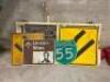 ASSORTED ROAD SIGN SET