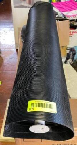 (1) 30" ROLL OF BLACK RIBBED MATTING