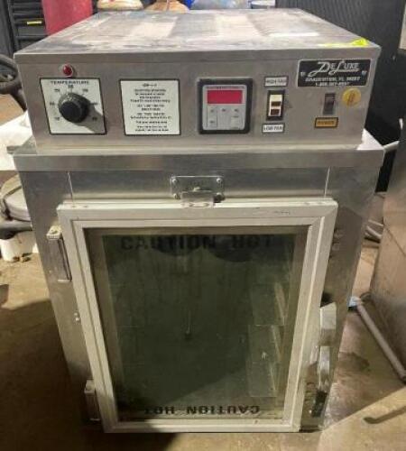 DE LUXE HALF SIZE HEATED HOLDING CABINET