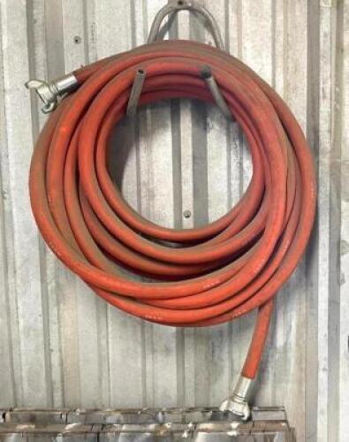 DESCRIPTION: 1" EPDM RUBBER JACKHAMMER HOSE W/ UNIVERSAL CRIMP FITTINGS LOCATION: SHOP QTY: 1