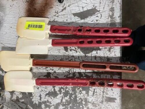 (4) SPATULAS