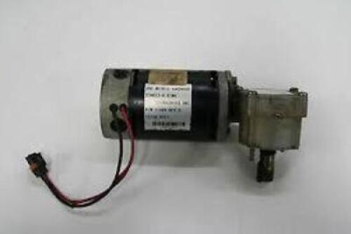 DESCRIPTION: (1) GEAR MOTOR BRAND/MODEL: TENNANT #1063463 RETAIL$: $700.00 SIZE: 36 V QTY: 1