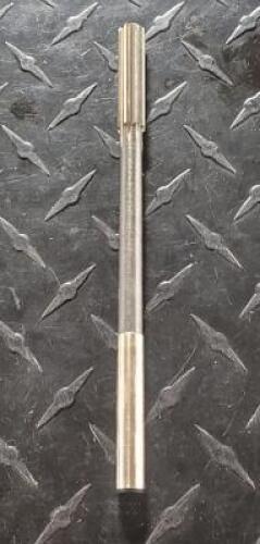 DESCRIPTION: (3) HSS STRIAGHT FL CHUCKING REAMERS BRAND/MODEL: INTERSTATE 02310282 RETAIL$: $30.35 SIZE: 1-3/4" FL LENGTH 7/16" DIA QTY: 3