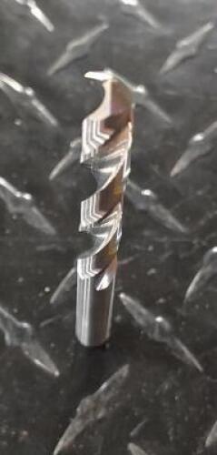 DESCRIPTION: (1) SOLID CARBIDE JOBBER DRILL BRAND/MODEL: HERTEL 79892667 RETAIL$: $70.79 SIZE: LTR P QTY: 1