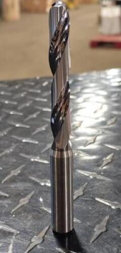 DESCRIPTION: (3) SOLID CARBIDE COOLANT FED DRILLS BRAND/MODEL: KENNAMETAL 6122302 RETAIL$: $ 67.85 EA SIZE: 10.274 MM QTY: 3