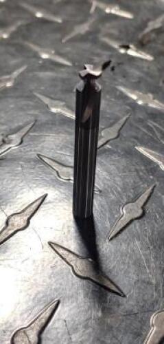 DESCRIPTION: (10) RECYCLED CARBIDE DOVE TAIL CUTTERS BRAND/MODEL: CANUSA.230.049.007 RETAIL$: $ SIZE: VARIES QTY: 10