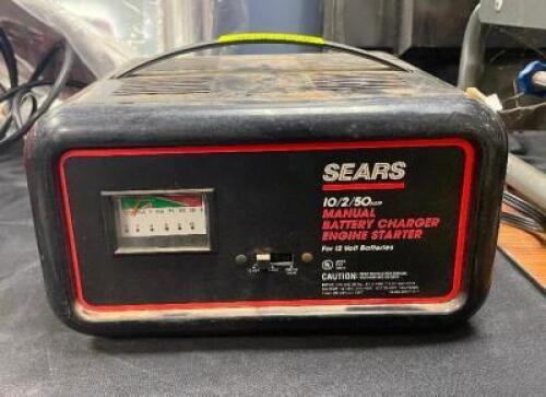 MANUAL BATTERY CHARGER / STARTER