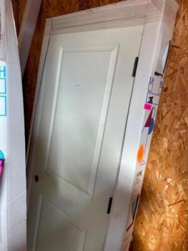 DESCRIPTION: 28 in. x 80 in. Smooth Carrara Left-Hand Solid Core Primed Composite Single Prehung Interior Door BRAND / MODEL: 26CARRPH CARRAR PREHUNG