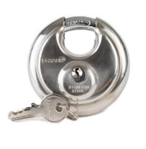 DESCRIPTION: (6) DISCUS SECURITY LOCK BRAND/MODEL: U-HAUL/02870 INFORMATION: STAINLESS STEEL/WELDED RETAIL$: 11.95 EACH SIZE: 2-3/4" QTY: 6