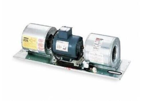 DESCRIPTION: (1) AIR CURTAIN BLOWER ASSEMBLY BRAND/MODEL: DAYTON/6E817 INFORMATION: 60 HZ/3-PHASE/3,800 FPM RETAIL$: 853.88 SIZE: 11"D X 35"W X 9-3/4"