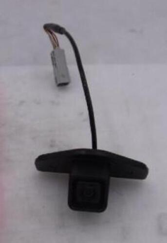 DESCRIPTION: (1) REAR VIEW CAMERA BRAND/MODEL: GM/22960279 INFORMATION: BLACK/FOR USE WITH 2016-2020/MUST COME INTO INSPECT CONTENTS RETAIL$: 83.99 QT