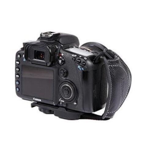 DESCRIPTION: (20) GENUINE HAND STRAP BRAND/MODEL: MICNOVA/MQ-GS8 INFORMATION: LEATHER GRIP/FOR DSLR CAMERAS RETAIL$: 14.95 EACH SIZE: 8.3"L X 5.7"W X