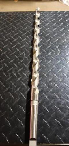DESCRIPTION: (1) EXTRA LENGTH TAPER SHANK DRILL BRAND/MODEL: NACHI LIST651 RETAIL$: 1697.86 SIZE: 1" DIA 24" OAL QTY: 1