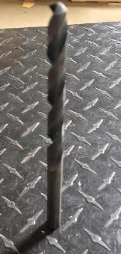 DESCRIPTION: (1) HSS TAPER LENGTH DRIL BIT BRAND/MODEL: HERTEL 77425858 RETAIL$: 27.02 SIZE: 29/64" 7-1/2" OAL QTY: 1