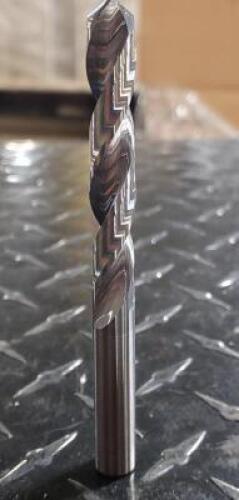 DESCRIPTION: (1) SOLID CARBIDE JOBBER DRILL BRAND/MODEL: HERTEL 798927822 RETAIL$: 103.32 SIZE: 13/32" QTY: 1