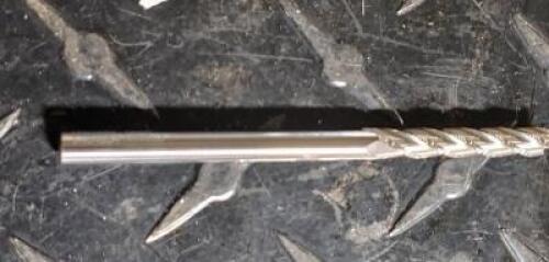 DESCRIPTION: (2) SOLID CABIDE FINISHING END MILLS BRAND/MODEL: NIAGARA CUTTER N85693 RETAIL$: $ 28.70 EA SIZE: 3/16" DIA 1-1/8 LOC QTY: 2