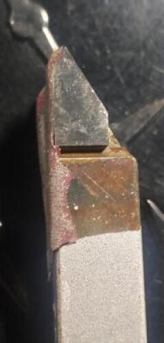 DESCRIPTION: (6) CARBIDE TOOL BITS BRAND/MODEL: MADE INN USA ER8 RETAIL$: $ 11.EA SIZE: 3/4" SQ SHANK QTY: 6