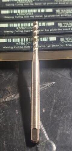 DESCRIPTION: (10) METRIC SPIRAL FLUTE TAP BRAND/MODEL: YAMAWA 386528 RETAIL$: 34.68 EA SIZE: m3x0.5 QTY: 10